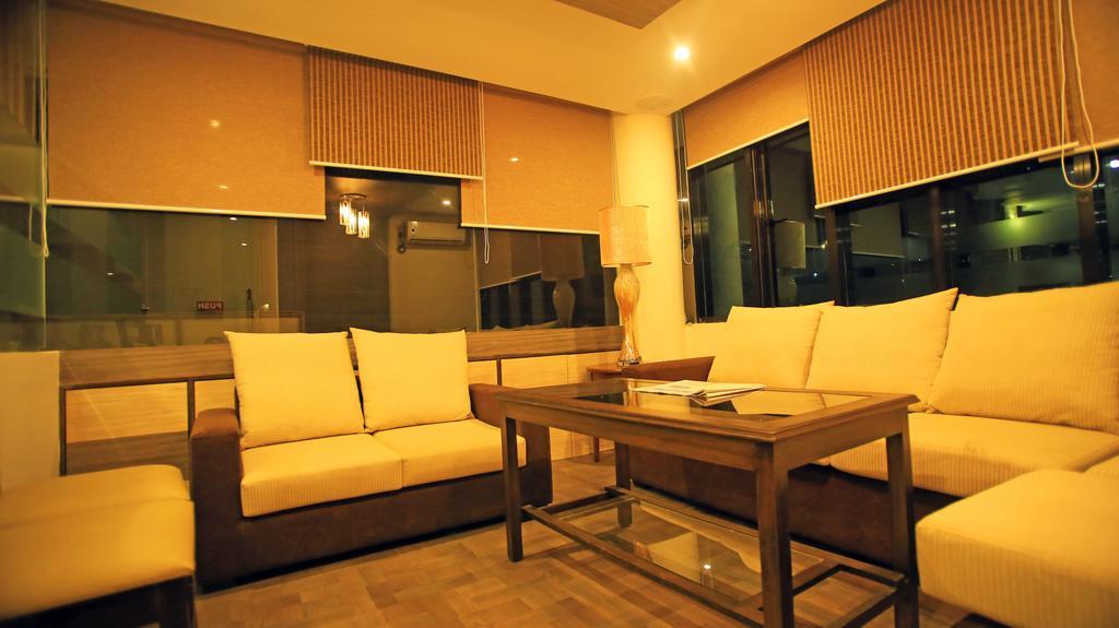 Mirage Lords Inn Kathmandu Exterior foto