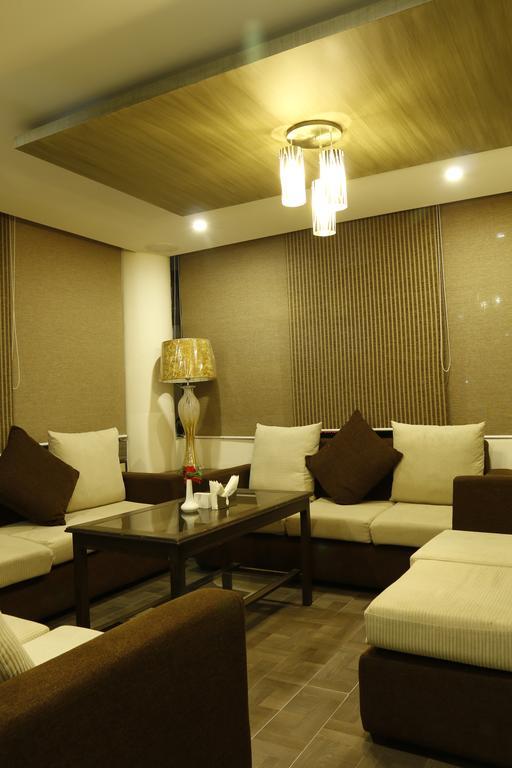 Mirage Lords Inn Kathmandu Exterior foto